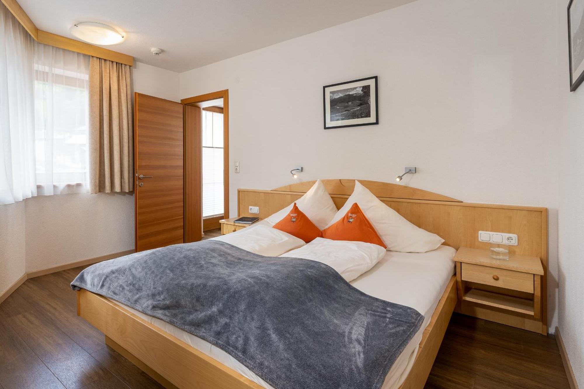 Appartements Am Burgsee Ladis Exteriör bild